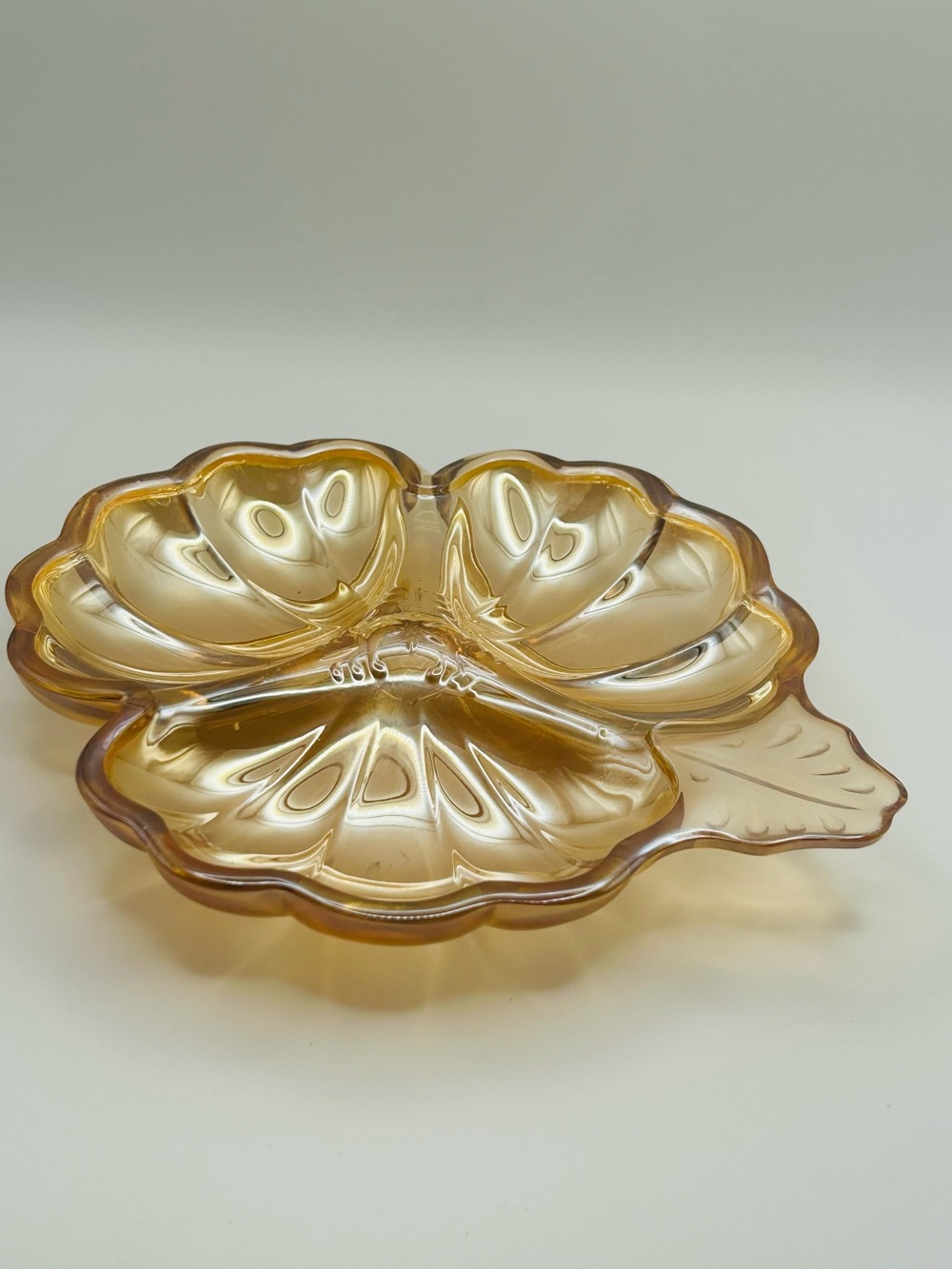 Vintage Jeannette Glass Amber Clover Leaf Divided Dish – 3 Section Pressed Glass